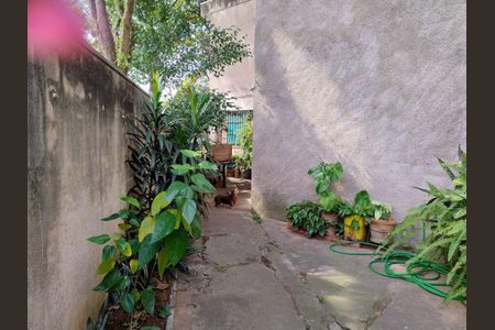 Casa à venda com 253m², 3 quartos e 2 vagas