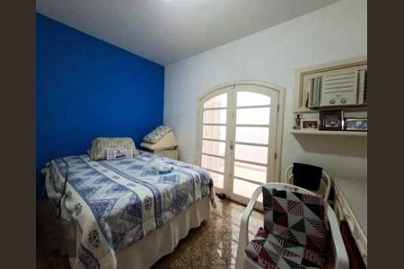 Casa de condomínio à venda com 630m², 4 quartos e 8 vagas