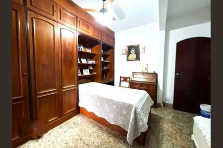 Casa de condomínio à venda com 630m², 4 quartos e 8 vagas