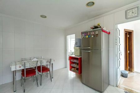 Casa à venda com 287m², 3 quartos e 3 vagas