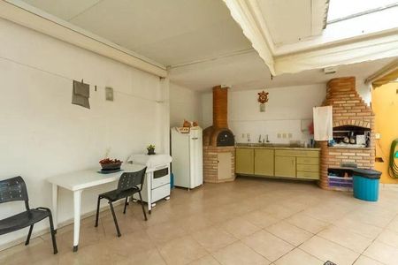 Casa à venda com 287m², 3 quartos e 3 vagas