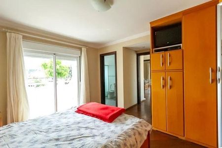 Casa à venda com 287m², 3 quartos e 3 vagas