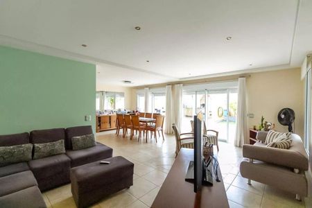 Casa à venda com 287m², 3 quartos e 3 vagas