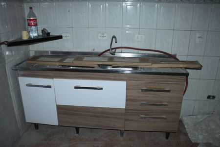 Casa para alugar com 1 quarto, 64m² em Jardim Casa Branca, Embu das Artes