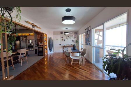 Apartamento à venda com 4 quartos, 114m² em Água Rasa, São Paulo