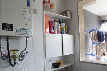 Apartamento para alugar com 78m², 2 quartos e 1 vagaÁrea de Serviço