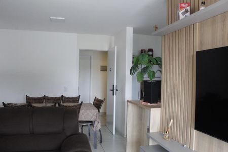 Sala de apartamento para alugar com 2 quartos, 78m² em Barra Olímpica, Rio de Janeiro