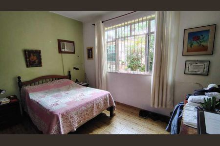 Casa à venda com 200m², 6 quartos e 2 vagas