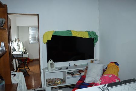 Casa para alugar com 1 quarto, 64m² em Jardim Casa Branca, Embu das Artes