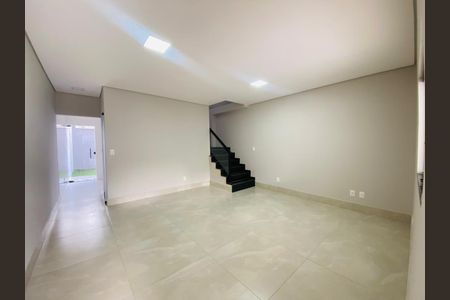 Casa à venda com 3 quartos, 150m² em Vitoria, Belo Horizonte