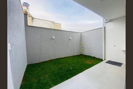 Casa à venda com 150m², 3 quartos e 3 vagas