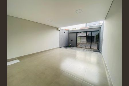 Casa à venda com 3 quartos, 150m² em Vitoria, Belo Horizonte