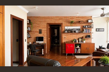 Casa à venda com 490m², 5 quartos e 4 vagas