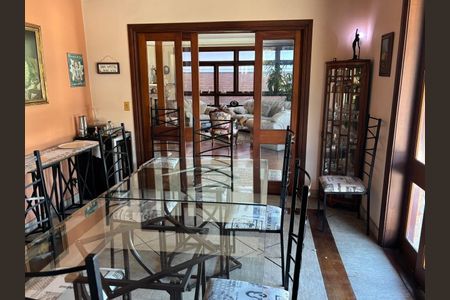 Casa à venda com 5 quartos, 490m² em Residencial Cinco (Alphaville), Santana de Parnaíba