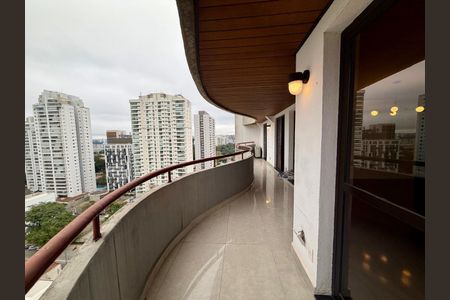 Apartamento à venda com 158m², 4 quartos e 2 vagas
