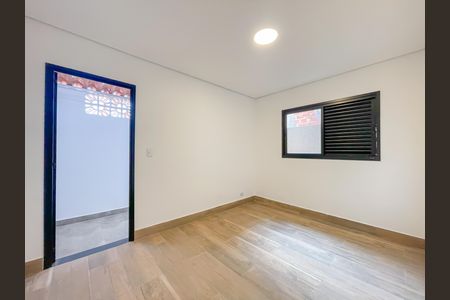 Casa para alugar com 100m², 2 quartos e 1 vaga Casa para alugar com 100m², 2 quartos e 1 vagaQuarto 1