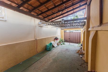 Garagem 2 de casa à venda com 5 quartos, 340m² em Renascença, Belo Horizonte
