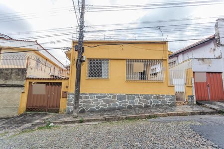 Fachada de casa à venda com 5 quartos, 340m² em Renascença, Belo Horizonte