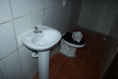 Casa para alugar com 50m², 2 quartos e sem vagaBanheiro