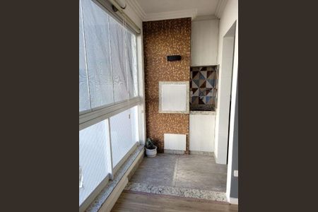 Apartamento à venda com 71m², 2 quartos e 2 vagas
