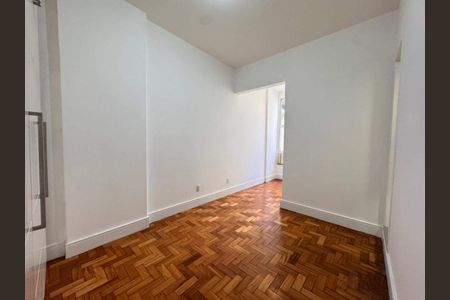 Apartamento à venda com 84m², 3 quartos e sem vaga