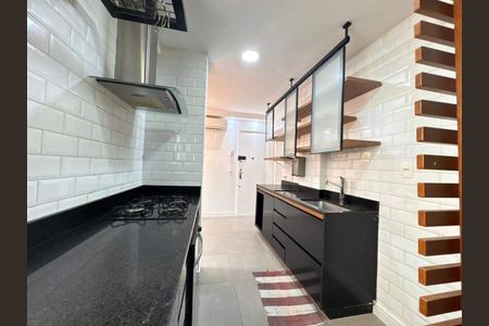 Apartamento à venda com 84m², 3 quartos e sem vaga