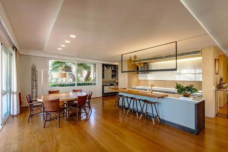 Apartamento à venda com 3 quartos, 453m² em Itaim Bibi, São Paulo