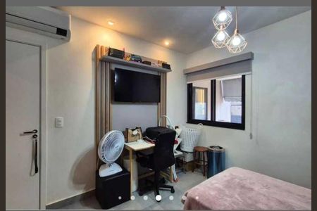 Casa de condomínio à venda com 220m², 4 quartos e 2 vagas