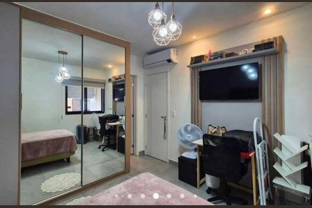 Casa de condomínio à venda com 220m², 4 quartos e 2 vagas