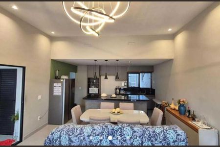 Casa de condomínio à venda com 220m², 4 quartos e 2 vagas