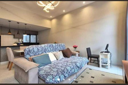 Casa de condomínio à venda com 220m², 4 quartos e 2 vagas