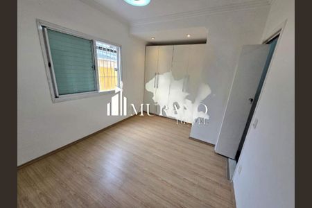 Casa de Condomínio à venda com 3 quartos, 130m² em Vila Bertioga, São Paulo