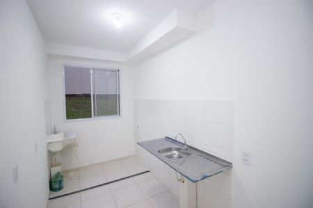 Apartamento para alugar com 45m², 2 quartos e 1 vaga Apartamento para alugar com 45m², 2 quartos e 1 vagaCozinha e Área de Serviço