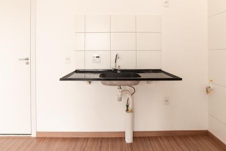 Apartamento para alugar com 37m², 2 quartos e 1 vaga Apartamento para alugar com 37m², 2 quartos e 1 vagaCozinha e Área de Serviço