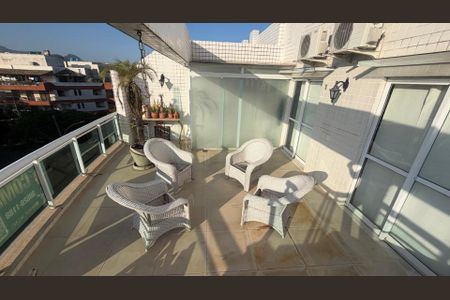 Apartamento à venda com 170m², 4 quartos e 3 vagas