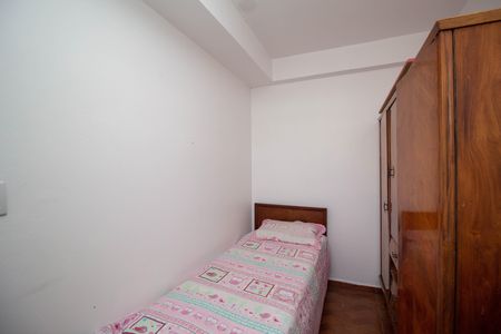Casa à venda com 270m², 3 quartos e 6 vagasQuarto de Serviço