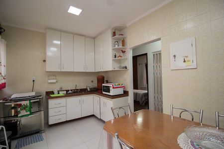 Casa à venda com 270m², 3 quartos e 6 vagasCozinha