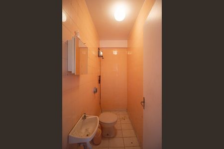 Casa à venda com 270m², 3 quartos e 6 vagasBanheiro de serviço