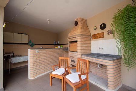 Casa à venda com 270m², 3 quartos e 6 vagasChurrasqueira