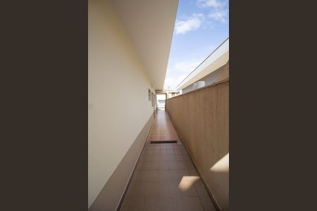 Casa à venda com 270m², 3 quartos e 6 vagasQuintal