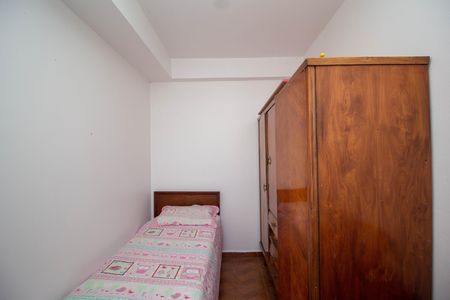 Casa à venda com 270m², 3 quartos e 6 vagasQuarto de Serviço