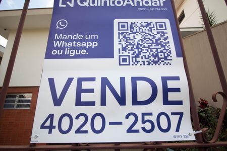 Casa à venda com 270m², 3 quartos e 6 vagasFachada