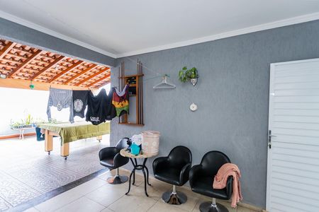 Casa para alugar com 310m², 3 quartos e 3 vagas Casa para alugar com 310m², 3 quartos e 3 vagasÁrea de serviço