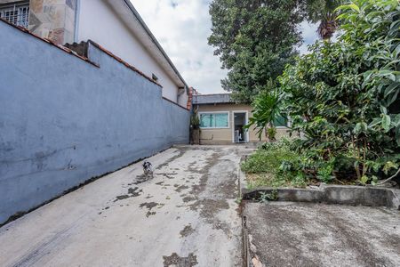 Casa para alugar com 310m², 3 quartos e 3 vagas Casa para alugar com 310m², 3 quartos e 3 vagasGaragem e jardim