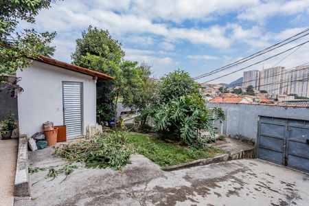 Casa para alugar com 310m², 3 quartos e 3 vagas Casa para alugar com 310m², 3 quartos e 3 vagasGaragem e jardim