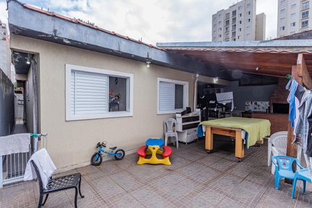 Casa para alugar com 310m², 3 quartos e 3 vagas Casa para alugar com 310m², 3 quartos e 3 vagasEspaço Gourmet e quintal