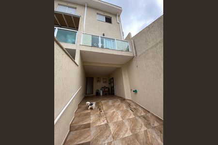 Casa à venda com 104m², 2 quartos e 2 vagasGaragem