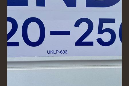 Casa à venda com 104m², 2 quartos e 2 vagasInstalação placa UKLP-633