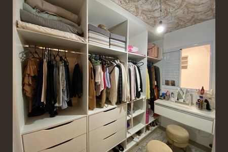 Casa à venda com 104m², 2 quartos e 2 vagasCloset