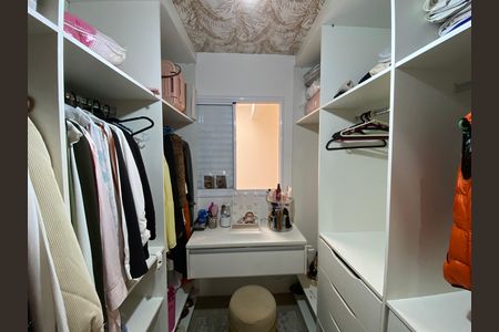 Casa à venda com 104m², 2 quartos e 2 vagasCloset